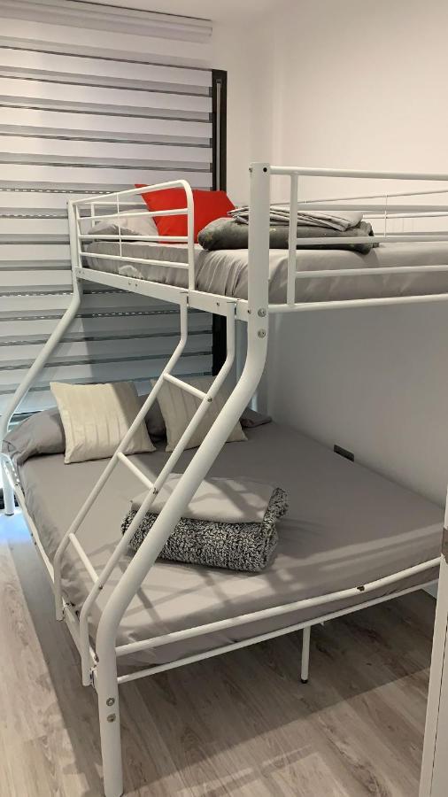 Moderno Duplex Comfort Росас Экстерьер фото